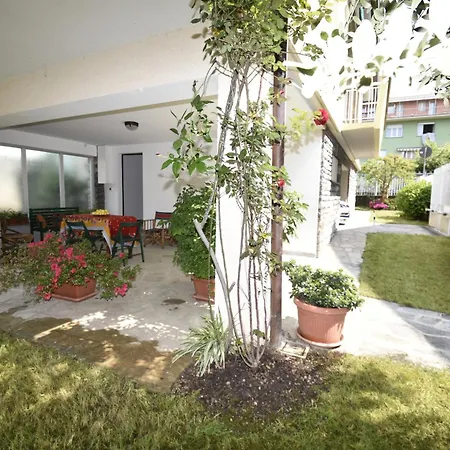 Dom wakacyjny Anzio 9 Lecco