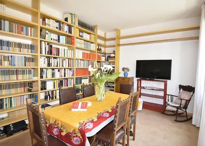 Vakantiehuis Anzio 9 *